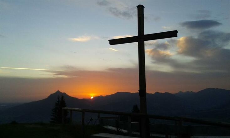 Sonnenaufgang am Ofterschwanger Horn