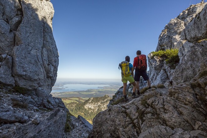 Blick von der Kampenwand auf den Chiemsee