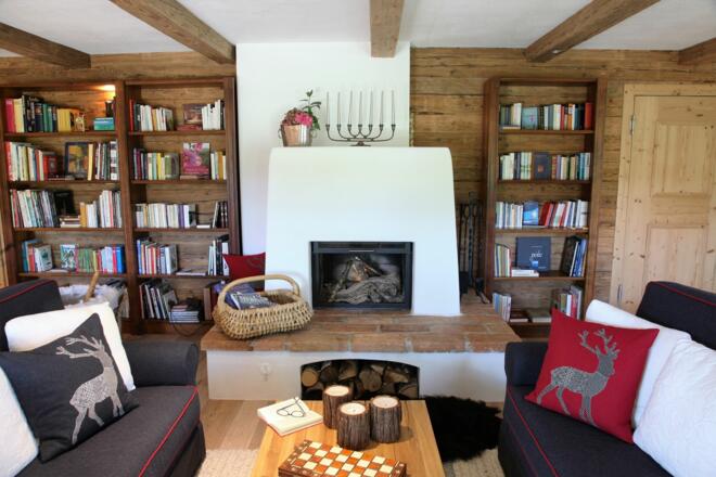 Bibliothek in den Gemeinschaftsräumen