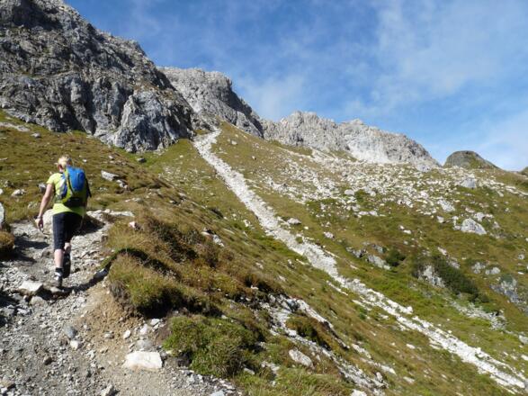 Etwas steiler geht es hinauf zum Filmoor.