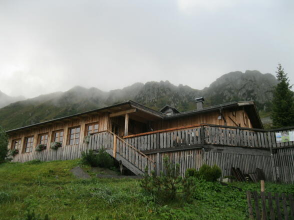 Start bei der Porzehütte