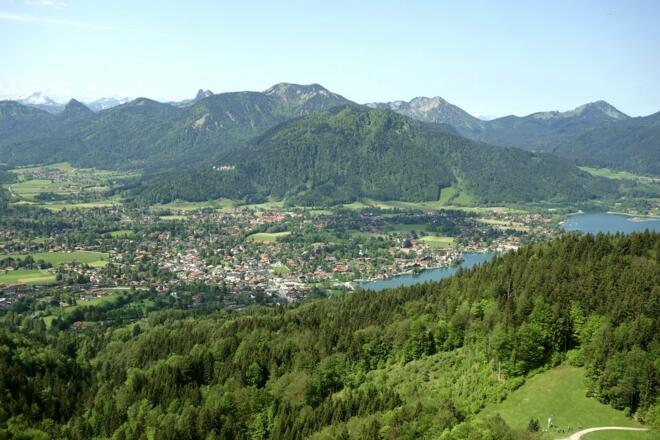 Blick vom Riederstein Richtung Rottach-Egern