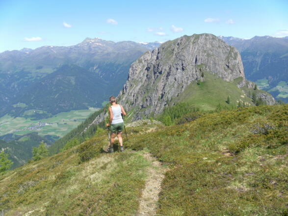 Folmasaisattel vor Spitzenstein