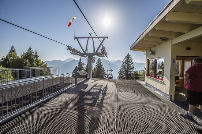 Bergstation der Hochplattenbahn Marquartstein