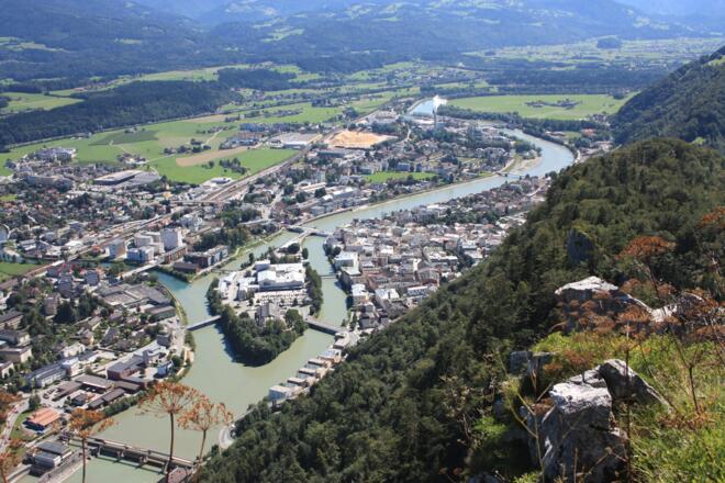 Ausblick vom Kleinen Barmstein auf Hallein