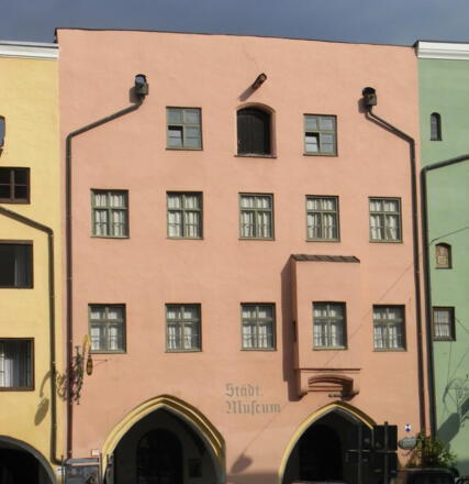 Museum Wasserburg in der Außenansicht.