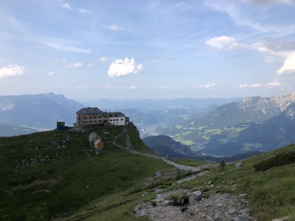 Das Watzmannhaus auf 1.930 Metern.