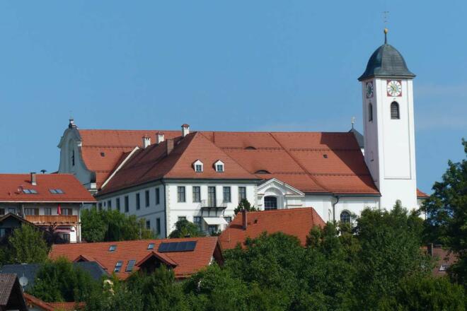 Ehemaliges Kloster Rott am Inn und Kirche St. Marinus und Anianus