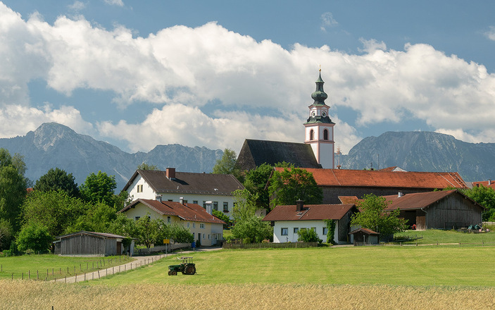 Pfarrkirche Maria Himmelfahrt in Weildorf bei Teisendorf