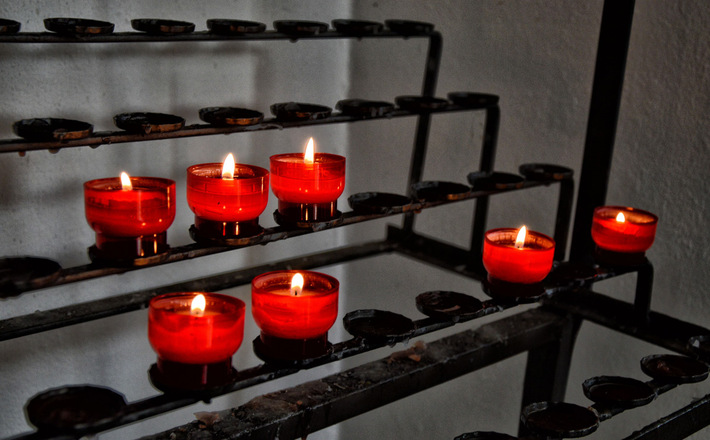 Kerzen in der Kirche Ettenberg