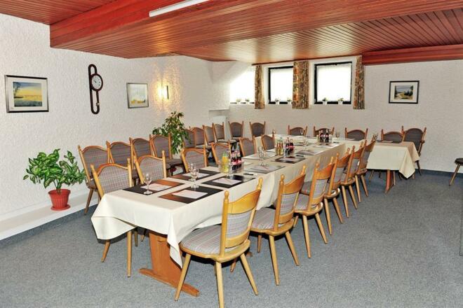 Aufenthaltsraum mit Getränken