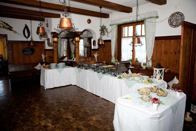 kalte- und warme Büffets