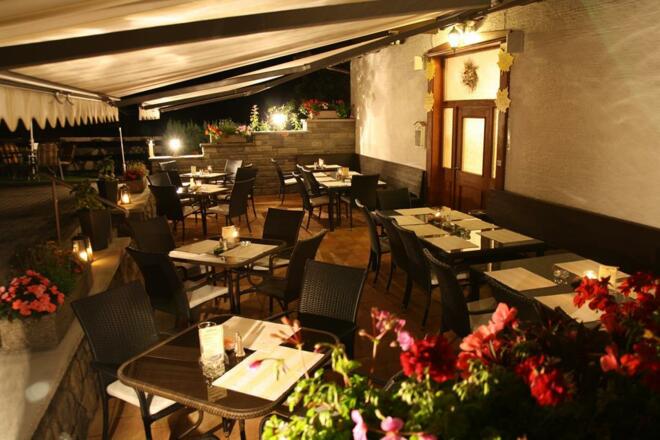 Speisen an lauen Sommerabenden