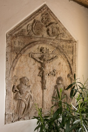 In der Kirche Taching am See