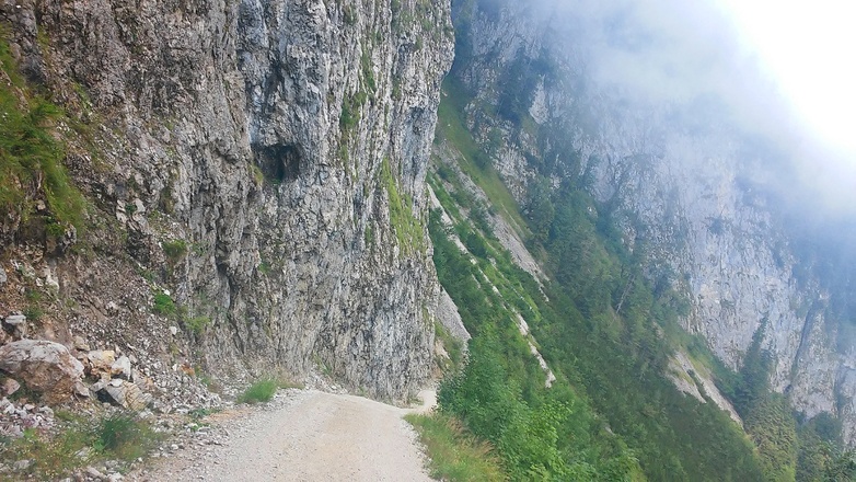 Abstieg nach Schmelz