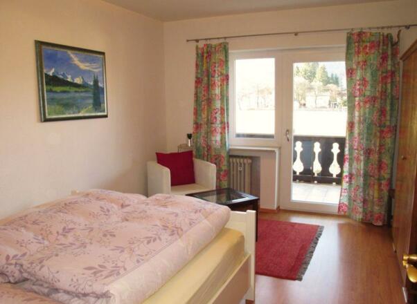 4. Schlafzimmer (OG)