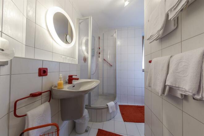 gasthof-fraundorfer-zimmer44-4551 (Andere)