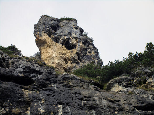 Die Längenfeld-Breccie bildet auch Felstürme