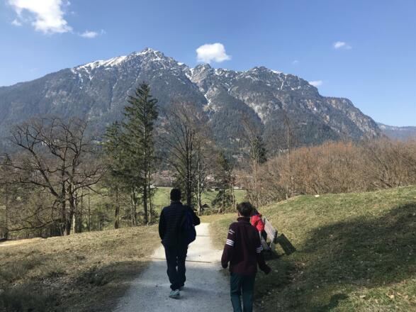 120C4766-F127-4B22-A921-A888F332E2DA