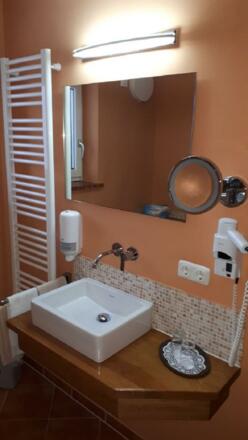 WhatsApp Image 2018-02-22 at 09.41.02