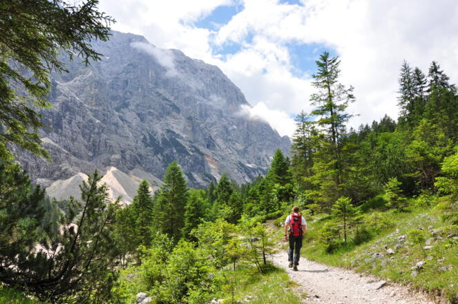 1. Tag: Auf dem Weg zur Reintalangerhütte: Der Hochwanner lässt grüßen