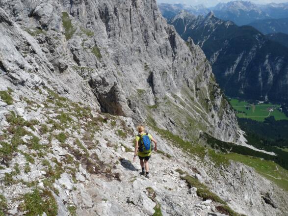 Für den Abstieg ist Trittsicherheit unbedingt notwendig.