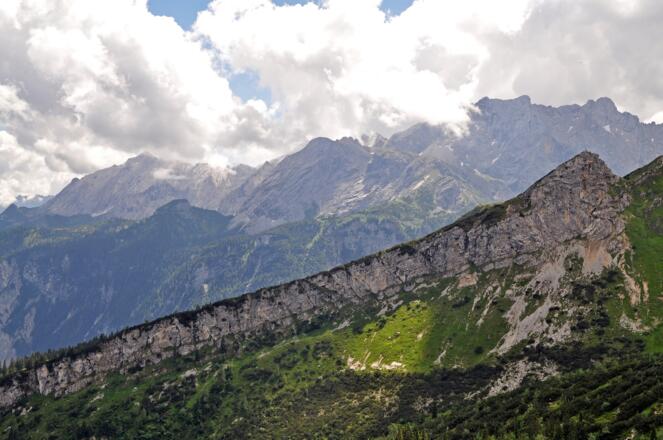 Rechts oben der Stuibenkopf, daneben der Grat zur Stuibenhütte