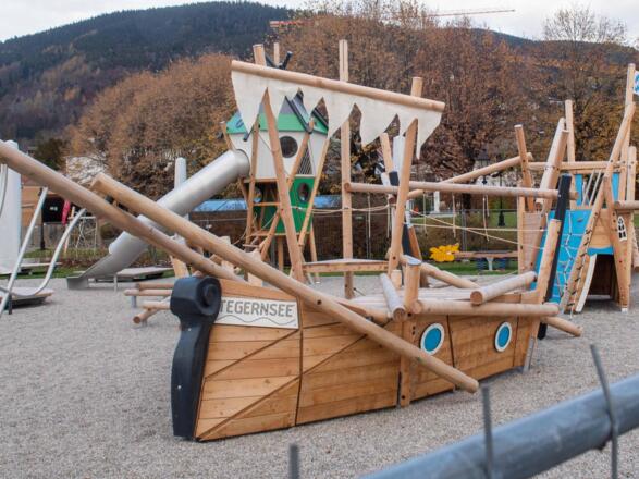 spielplatz-kurgarten_merkur1