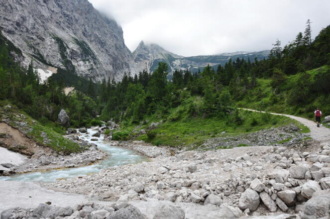 Kurt vor dem Ziel - Noch sieht man die Reintalangerhütte nicht