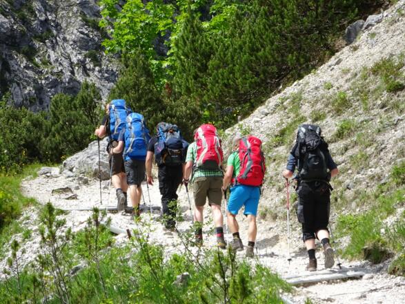 Reintal, Weg an der rechten Uferseite