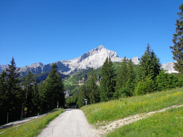 Weg vom Kreuzeck zum Osterfelderkopf