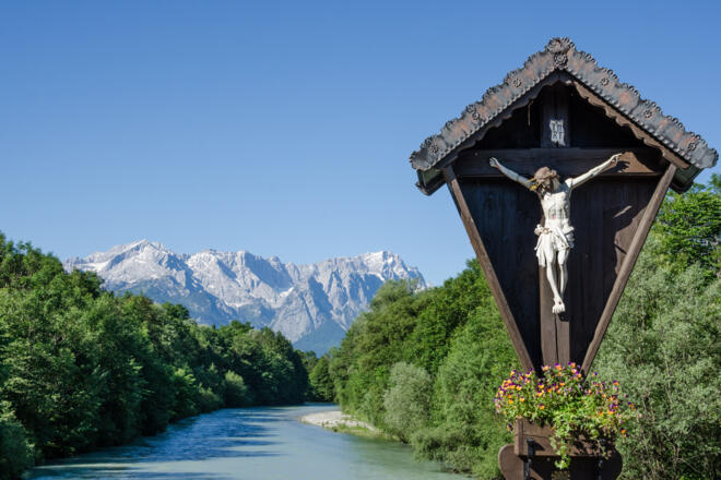Fernradweg - Loisach-Radweg - Der Radweg offenbart schöne Aussichten