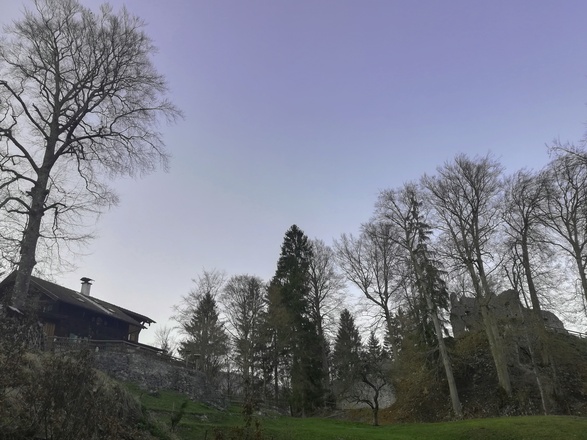 Burgruine Werdenfels und Werdenfelser Hütte