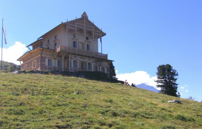 Das Schloss von König Ludwig II. am Schachen