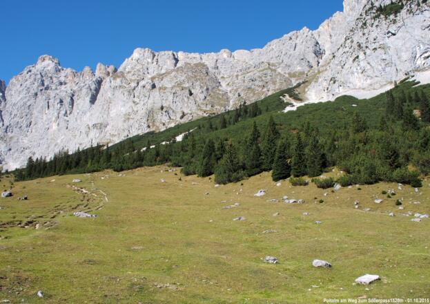 Puitalm am Weg zum Söllerpass
