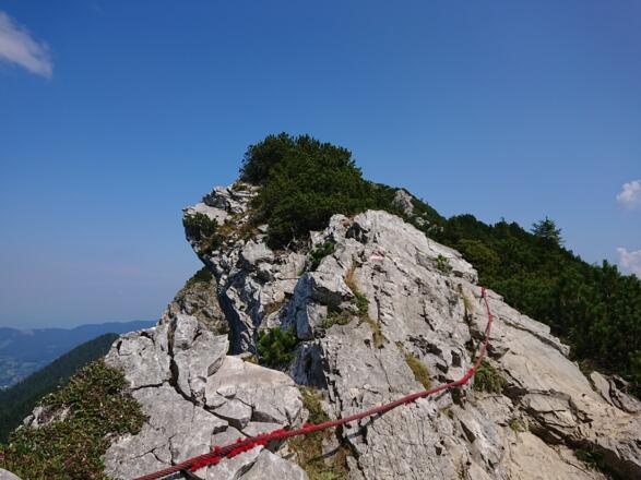 Die seilversicherte Passage beim Aiplspitz-Aufstieg