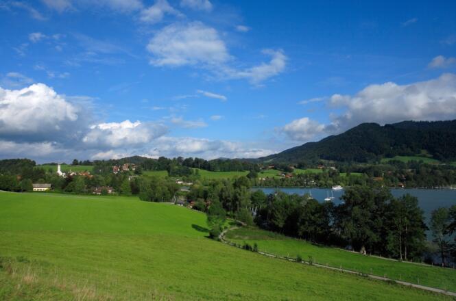 Blick auf den wunderschönen Tegernsee von Gmund