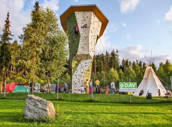 Kletterzentrum beim Waldbad Taufkirchen (Vils)