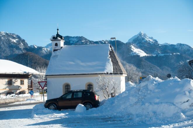 Direkt in Aurach startet die Skitour zum Jägerkamp