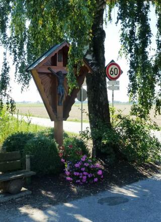 Wegkreuz bei Niederding