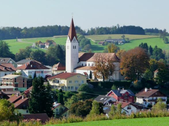 Isen mit Pfarrkirche St. Zeno