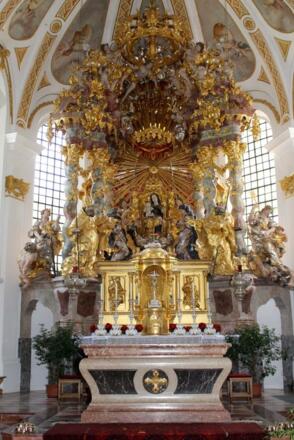 Pfarr- &amp; Wallfahrtskirche St. Maria Dorfen, Asam-Altar