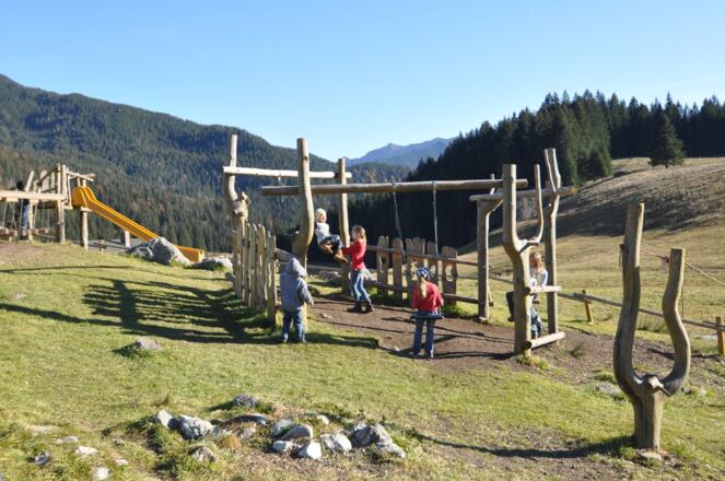Der Spielplatz auf der Albert-Link-Hütte: Hier ist immer was los!
