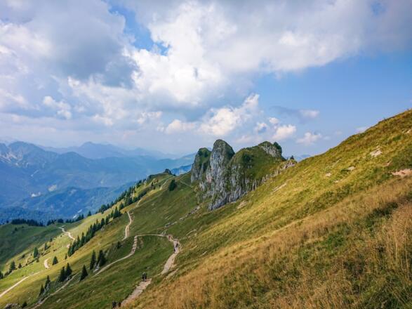 Blick zurück zum Rotwandkopf (mittlerer Gipfel)