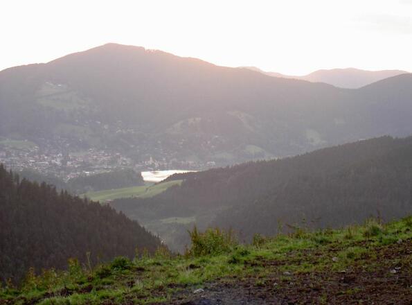 Blick auf den Schliersee von der Kreuzbergalm