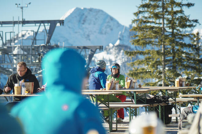 ats-wintersport-hires-65