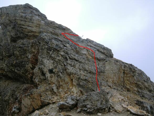 Der untere drahtseilversicherte Teil des Gipfelanstiegs zur Birkkarspitze
