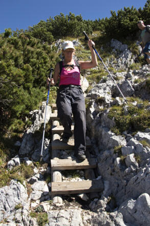Beim Übergang vom Salzburger Hochthron zur Schellenberger Eishöhle geht es länger abwärts.