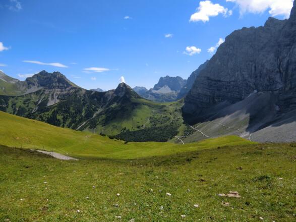 Blick von der Falkenhütte in Richtung Hohljoch