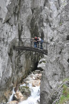 ... über sieben Brücken musst du gehn ...